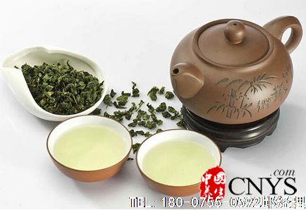 上火喝什么茶？綠茶、菊花茶、蓮子心茶等這些養(yǎng)生茶速降火